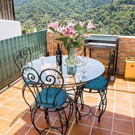 Apartamento La Marikilla Jubrique Exterior foto